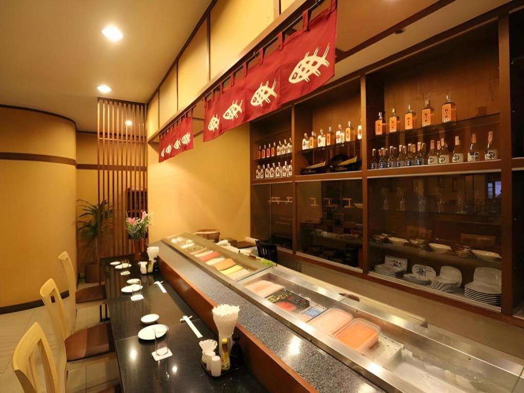 J Town Serviced Apartments&Hotel Si Racha Buitenkant foto